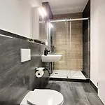 1 Naehe Rhein Mit Verkehrsanbindung Apartamento *
