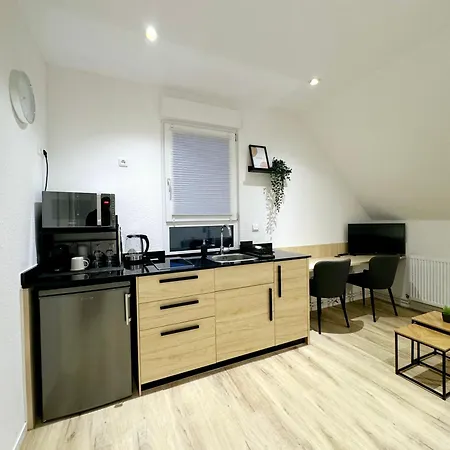 1 Naehe Rhein Mit Verkehrsanbindung * Wiesbaden