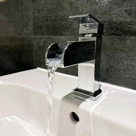 Lägenhet 1 Naehe Rhein Mit Verkehrsanbindung *