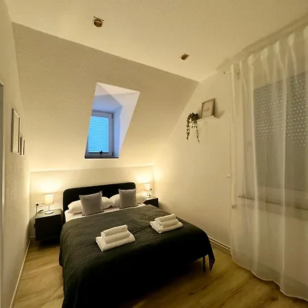 Lägenhet 1 Naehe Rhein Mit Verkehrsanbindung *