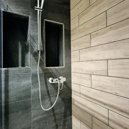 1 Naehe Rhein Mit Verkehrsanbindung Wiesbaden