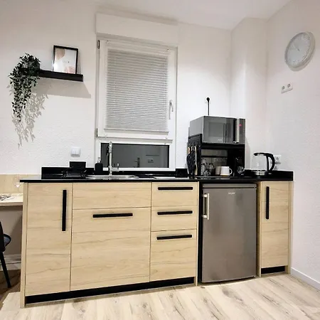 Tiny-home-stil Nah Am Rhein Mit Super Verkehrsanbindung *
